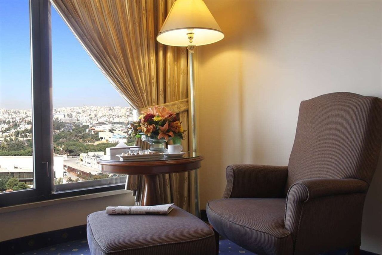 Regency Palace Amman Hotell Eksteriør bilde